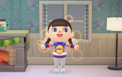 Che ci fa un maglione Lidl su Animal Crossing? E perché improvvisamente ai brand piacciono i buffi maglioni di Natale?