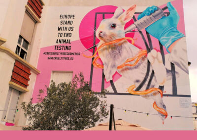 Dove e The Body Shop si uniscono a PETA per sostenere il divieto ai test dei cosmetici sugli animali in Europa