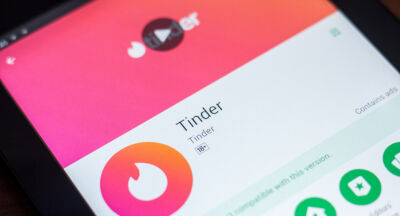 Ora anche Tinder ha una moneta virtuale e intende usarla per garantire un'esperienza di dating «più immersiva»