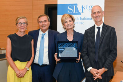 La CEO del Gruppo Pomellato, Sabina Belli, è “Marketer of the Year 2021” per la SIM