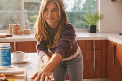 I concetti di benessere e cura della propria persona al centro della campagna "Rendi ogni tuo momento Vital" con Jennifer Aniston