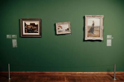 Al Leopold Museum di Vienna il cambiamento climatico fa storcere i quadri