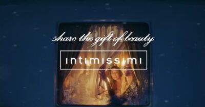 Lo spot Intimissimi “Share the gift of beauty”